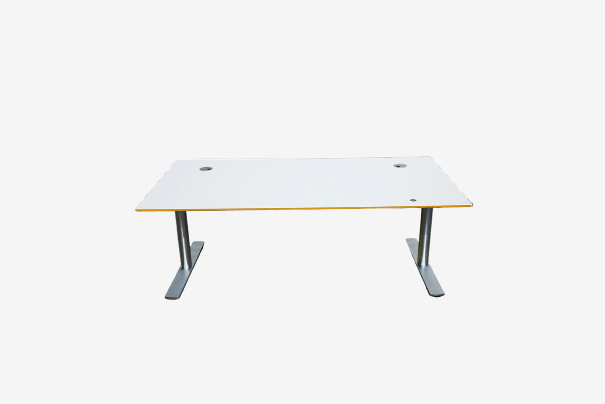 Holmris B8 Hæve-sænkebord 180x90 – Hvid Laminat