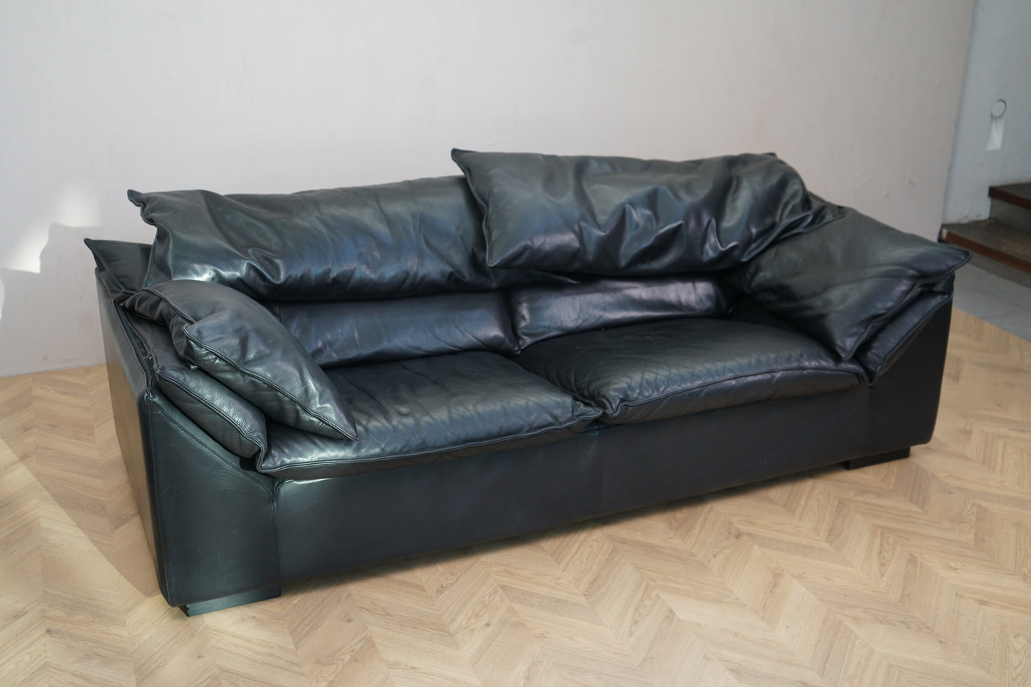 N. Eilersen moderne lædersofa MONZA