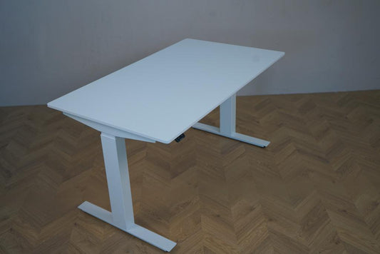 Hvid Arnehus skrivebord 12x80 i hvid