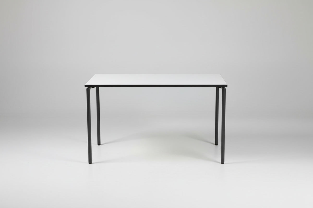 Four Design klapbart spisebord i hvid laminat med sort stel set fra siden – 120x80 cm