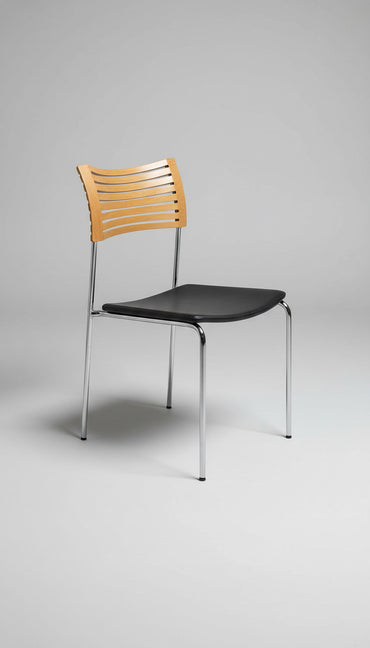 Ryglæn i formspændt træ på Fritz Hansen Runner stol designet af Kasper Salto