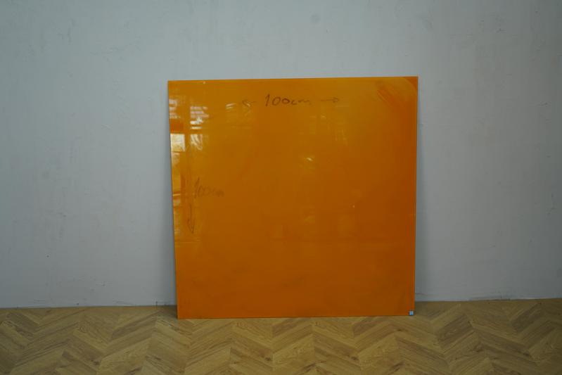 Lintex Chat Board magnetisk glastavle 100x100 cm i orange set forfra – moderne whiteboard til mødelokale