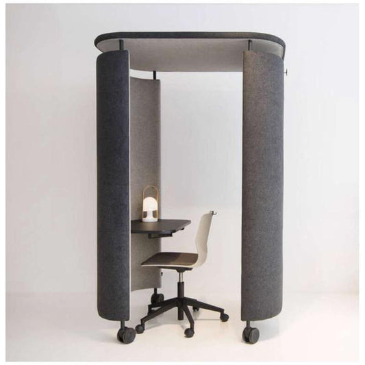 Ocee Four muteboks i grå – lydabsorberende telefonboks til kontor, set forfra