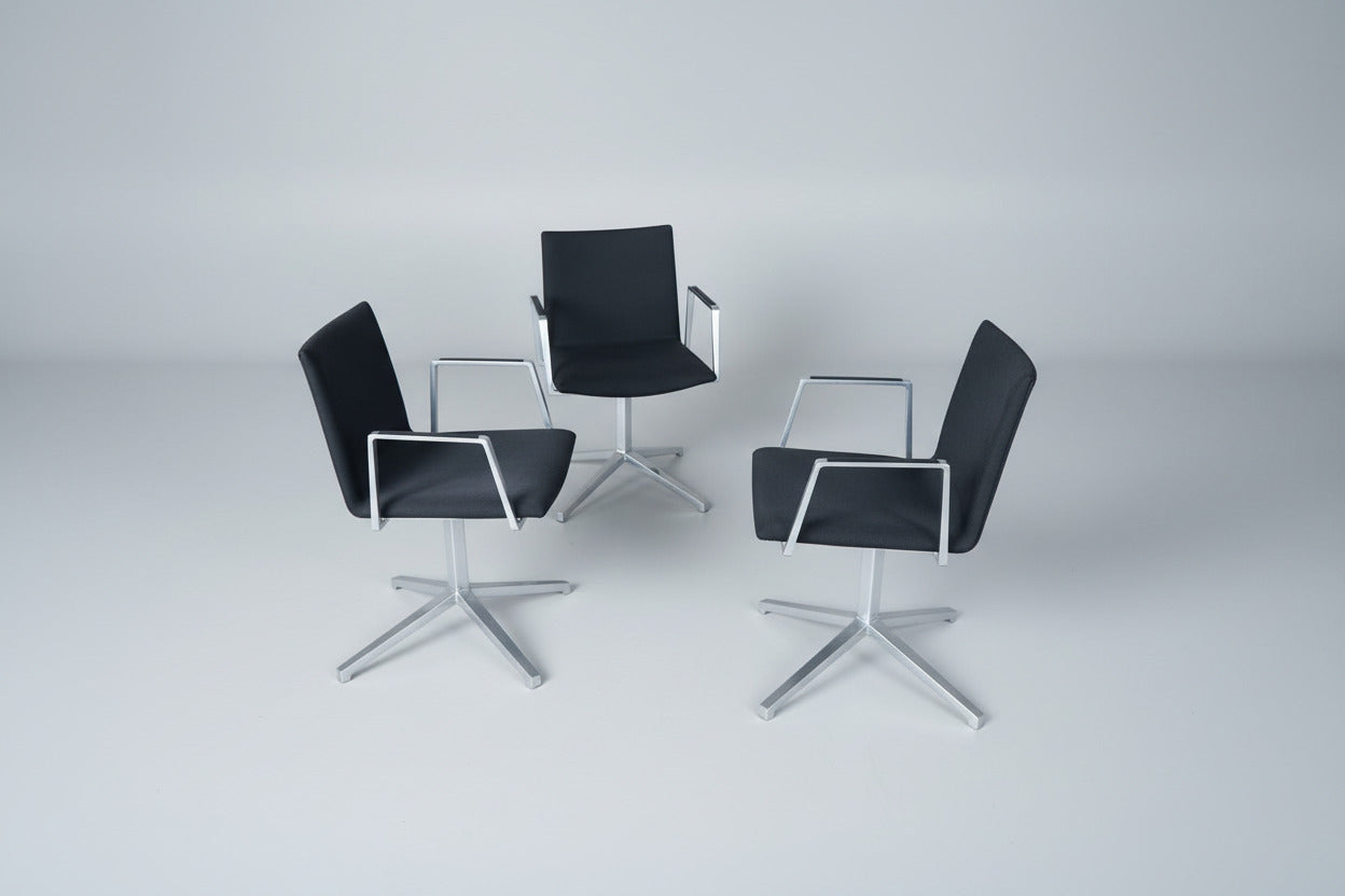 Lammhults Archal Konferencestol – Sort med Armlæn