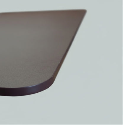 Paustian A-One Hæve-Sænkebord | Bordeaux Linoleum 160×80