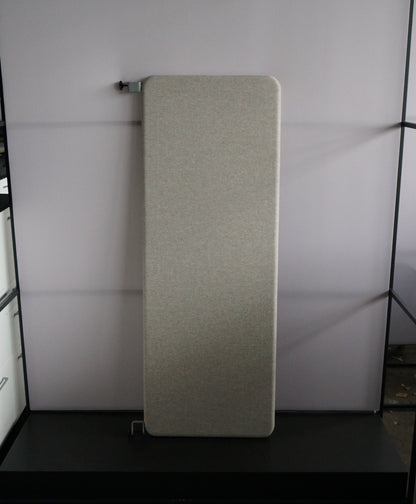 Abstracta bordskærm til skrivebord 160x60 cm i cream set forfra