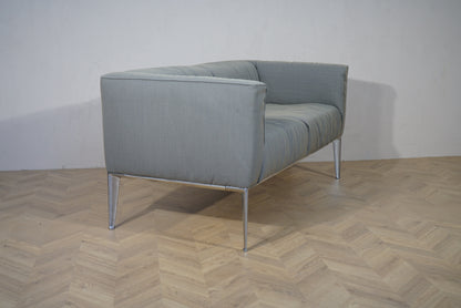 Arper Sean sofa set fra skrå vinkel – moderne lounge sofa designet af Jean Marie Massaud
