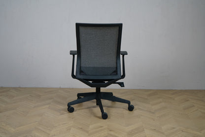 Canadian Ergo sort kontorstol set bagfra