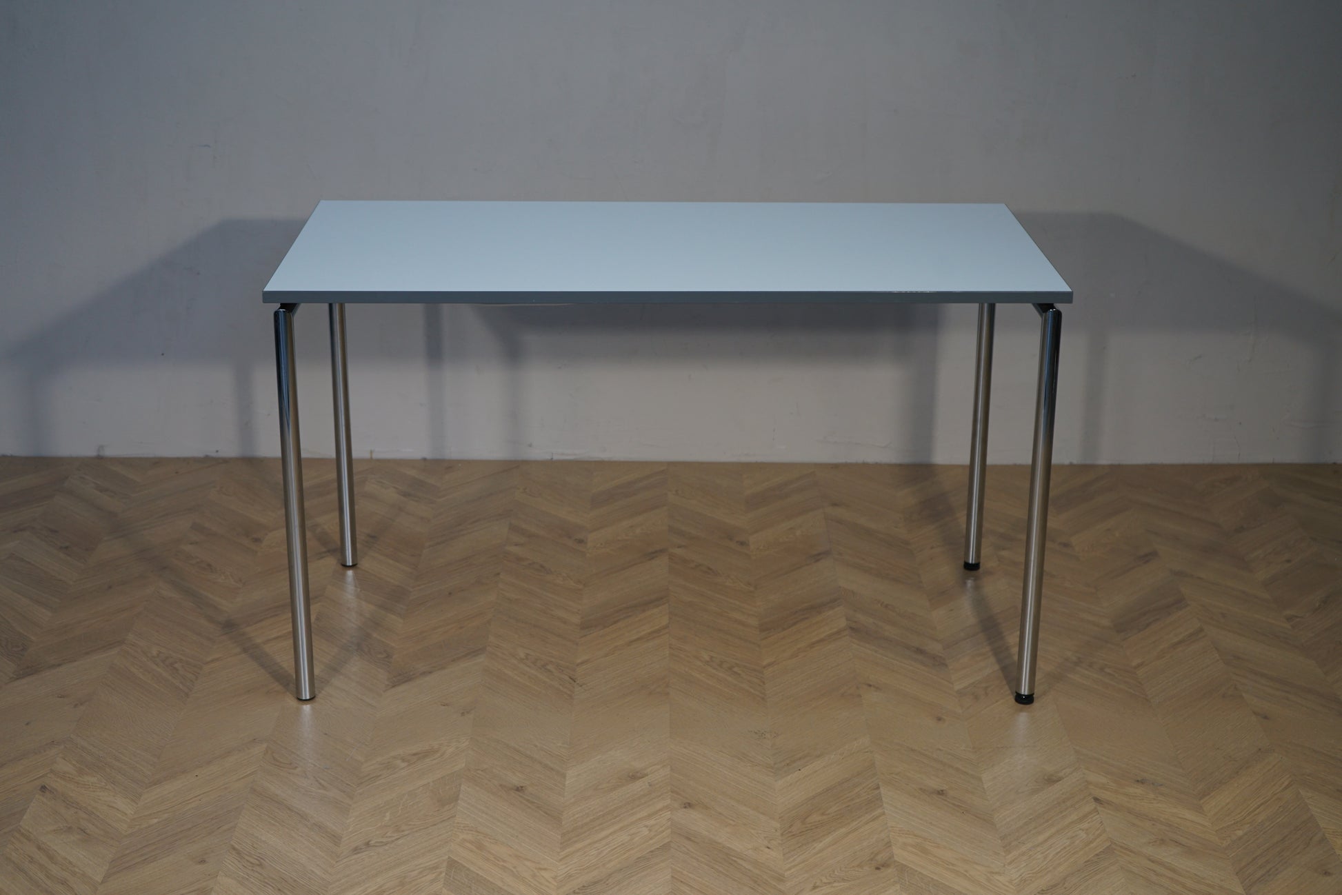 Four Design klapbord 128 x 64 cm med hvid bordplade