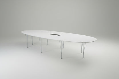 Fritz Hansen Superellipse konferencebord 420x140 cm med hvid Fenix laminat, aluminiumskant og stålspændben set forfra