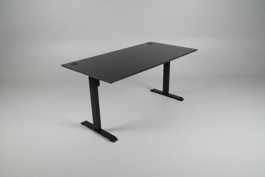 Hæve-sænkebord 160x80 cm i sort laminat med sort stel set forfra