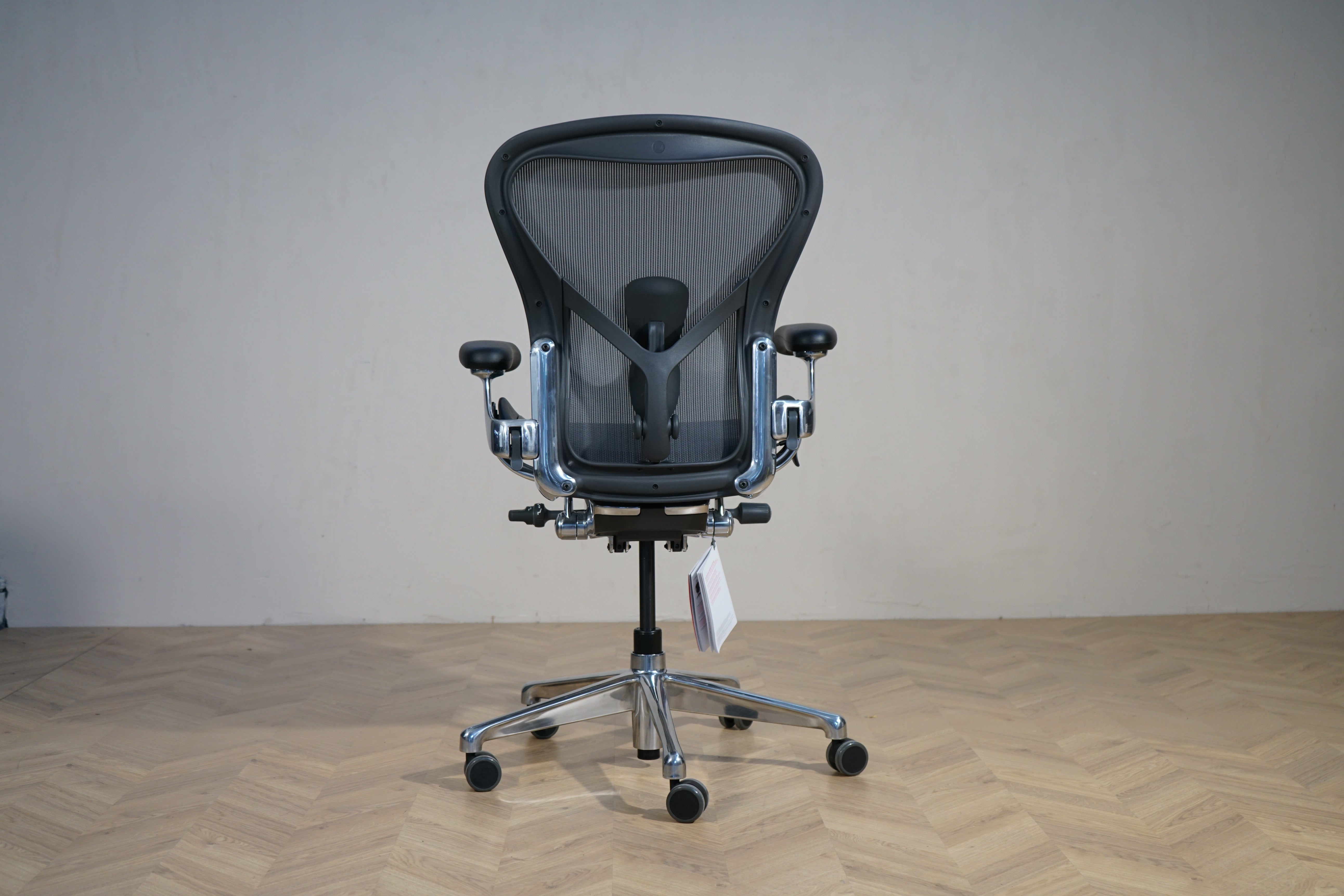 Herman Miller stol bagfra