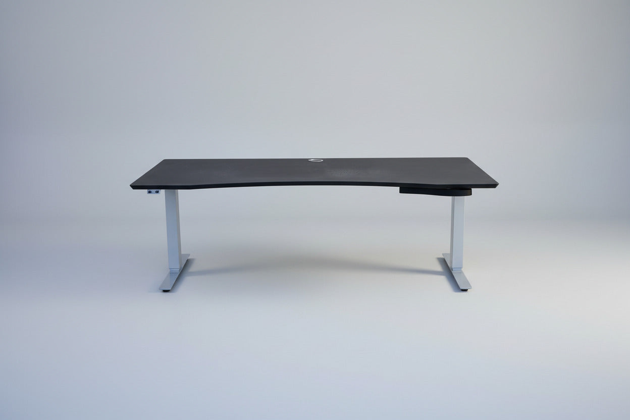 Martela hæve sænkebord i sort linoleum 180x90 cm set forfra