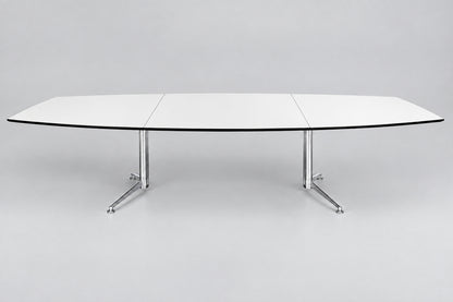Paustian Spinal spisebord i hvid 220x110 cm udtræk set forfra – elegant og stilrent design i topkvalitet.
