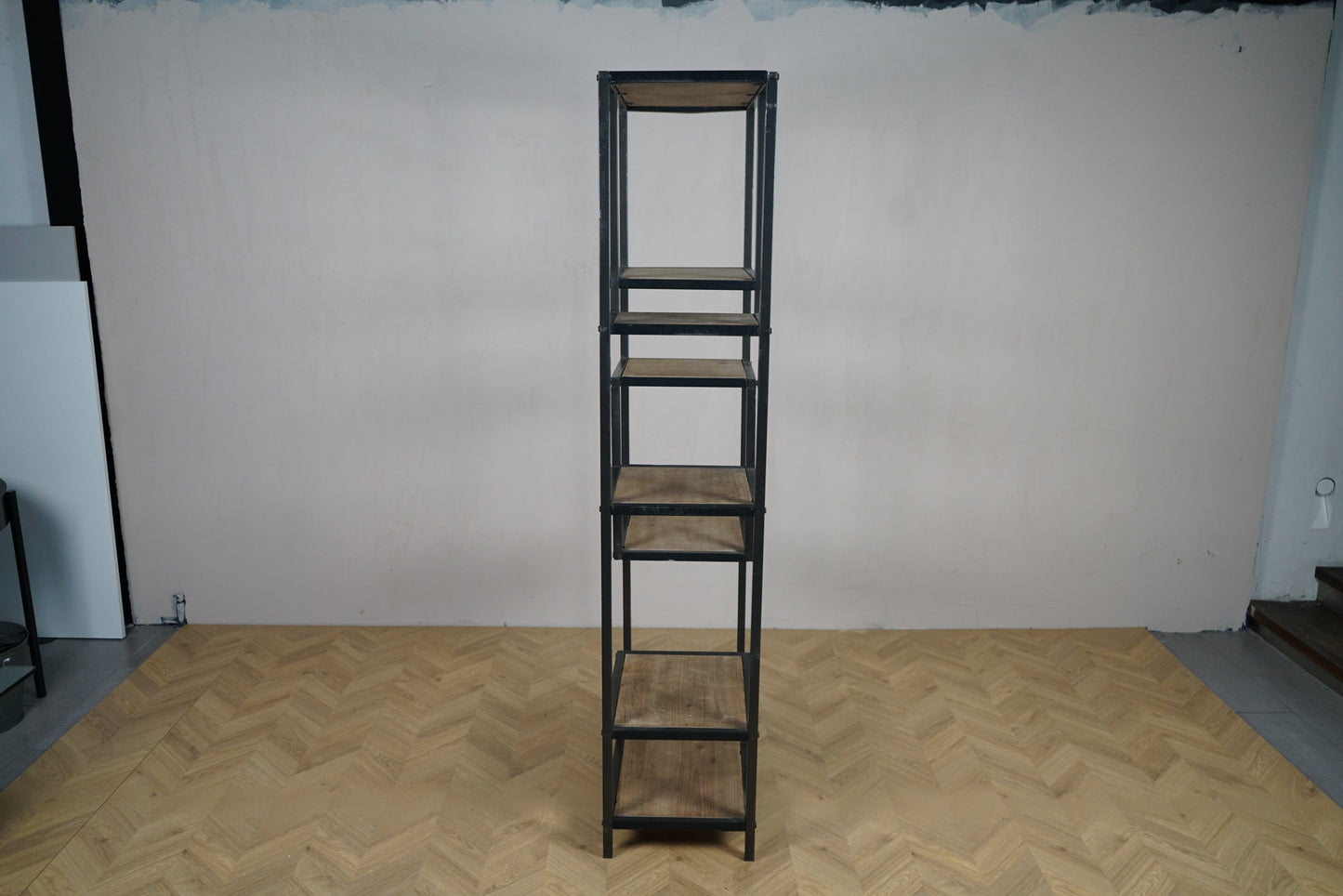 Seaford reol 80x40x200 cm – sidebillede af metalramme og træhylder