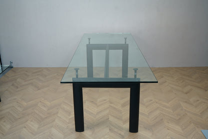 Aflangt sofabord i glas med 2 cm tyk glasplade set fra siden – 235x85x75 cm