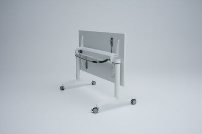 Steelcase klapbord på hjul i hvid laminat set bagfra klappet
