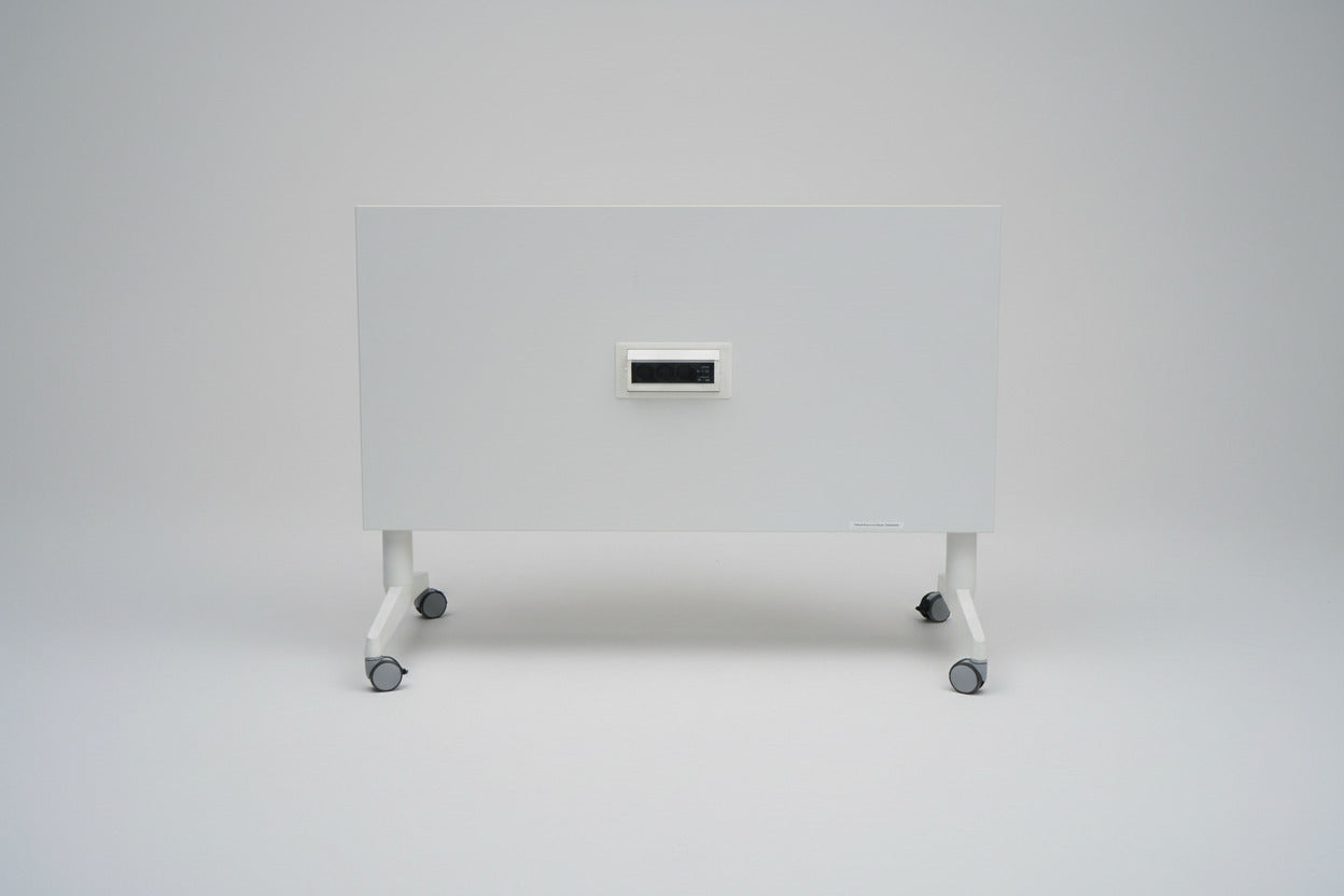 Steelcase klapbord på hjul i hvid laminat set forfra klappet